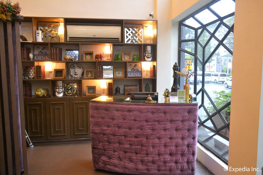 The Theodore Hotel تاجيتاي المظهر الخارجي الصورة